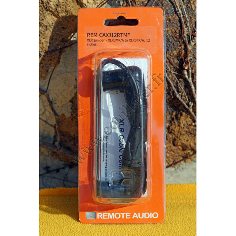 Remote Audio CAXJ12RTMF - câble adaptateur convertisseur coudé XLR mâle - femelle