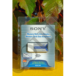 Adaptateur de carte mémoire Sony MSAC-M2 - Memory Stick Duo et Pro Duo