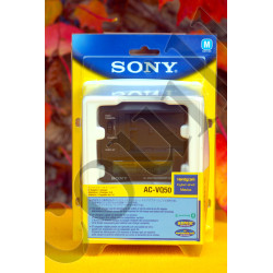 Chargeur de batterie rapide Sony AC-VQ50 - Série M - NP-FM500H